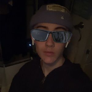 Meet your Posher, Griffin